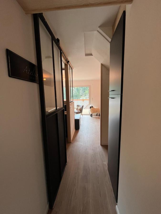 Appartement Aux Pieds Des Pistes De Ski Laveissiere Bagian luar foto